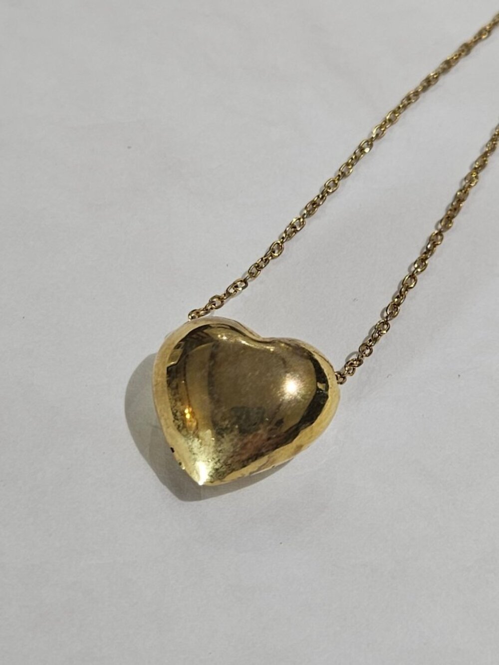 Vintage Goldtone Metal Puffy Heart Necklace Spring Ring Clasp Metal Wear 15 in